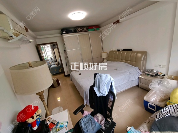 客厅