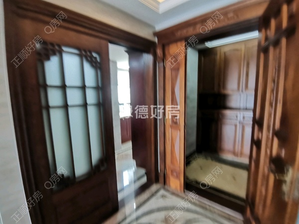 客厅