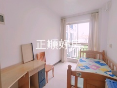 次卧