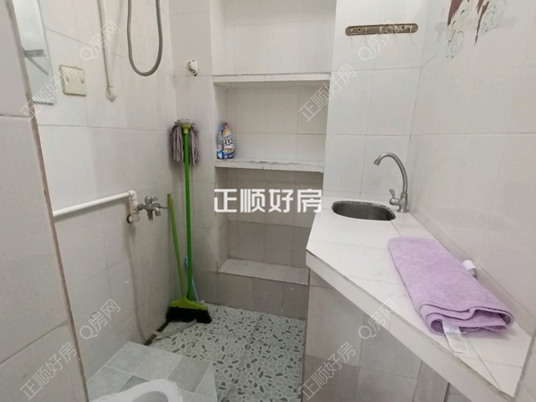 客厅