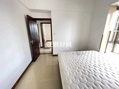 次卧