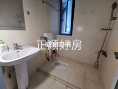 主卧
