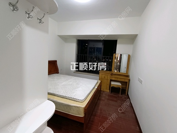 主卧