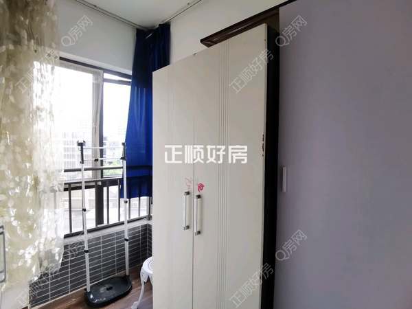 客厅