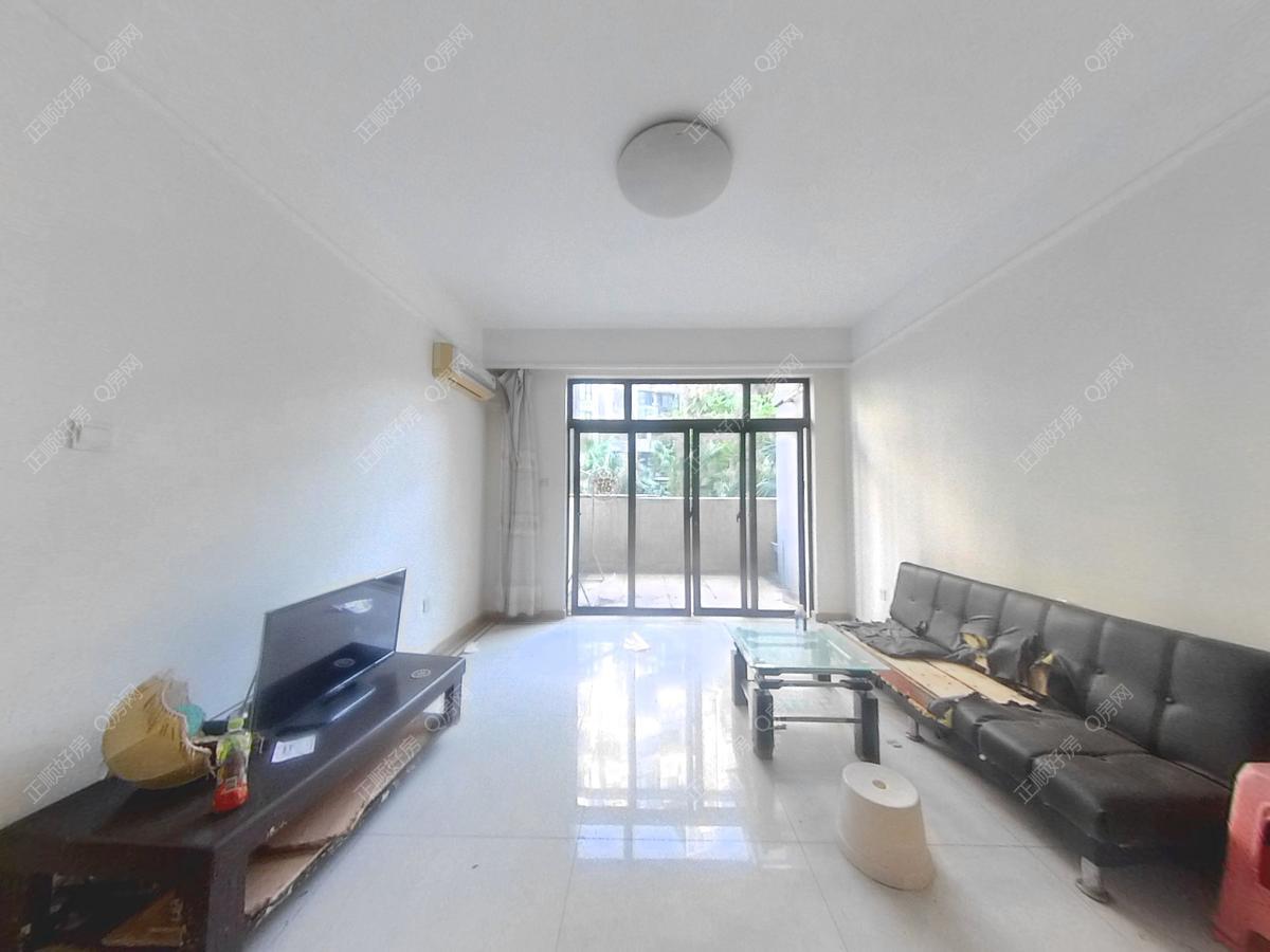 远大美域加州阳光 精装两房家电齐全，看房方便，提包入住