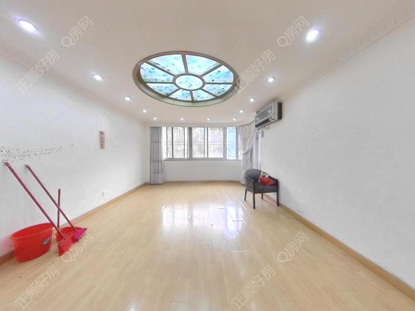 VR看房
