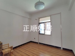 次卧