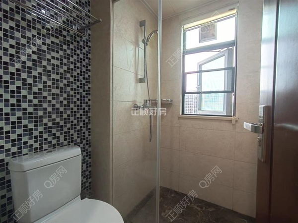 s558D0DBA0A054984A0071CABE49BB0A7.jpg