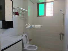 s5FC8E4C5112E4129B4FADEFFB93A8689.jpg