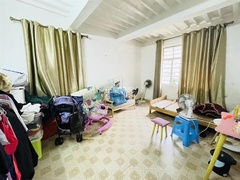 house_img