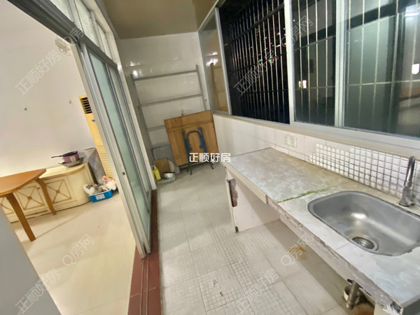 客厅