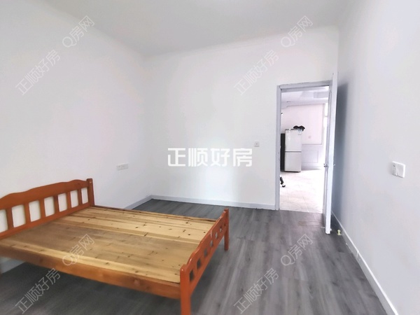 主卧