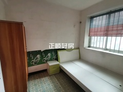 次卧