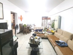 house_img