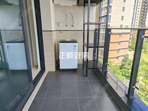 客厅