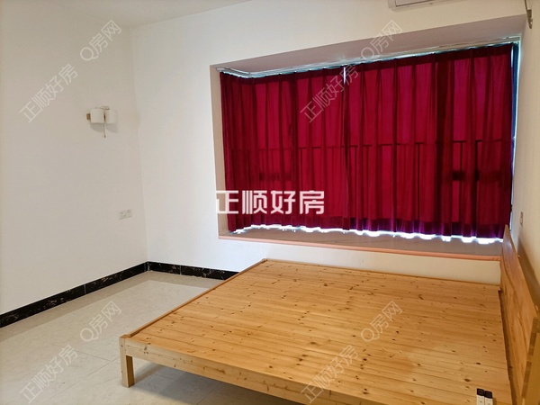 主卧