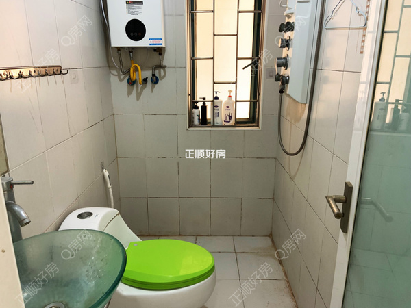 客厅