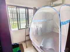 次卧
