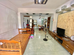 house_img