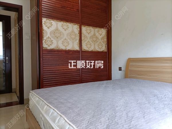 次卧