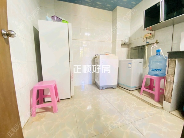 客厅