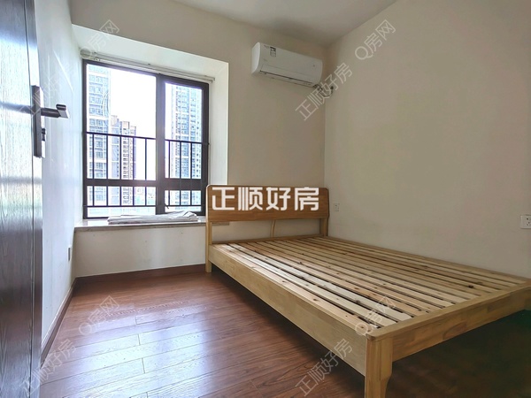 次卧