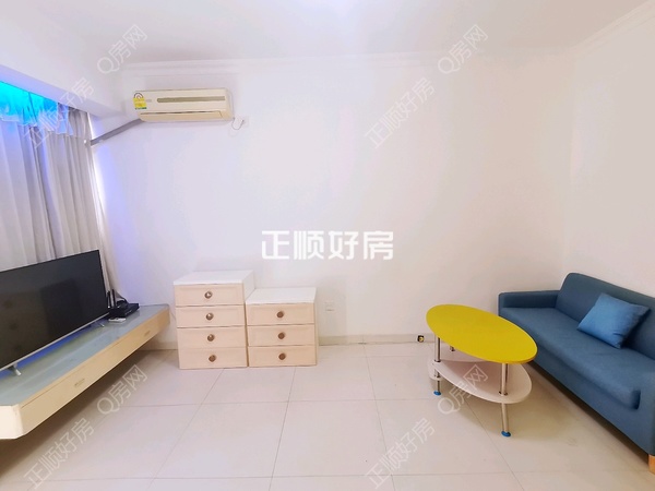 客厅