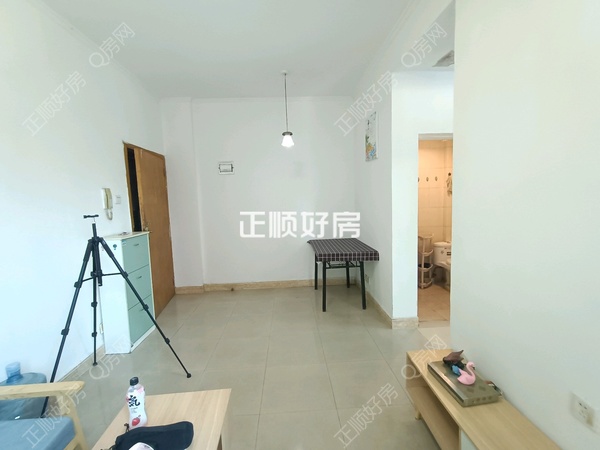 客厅