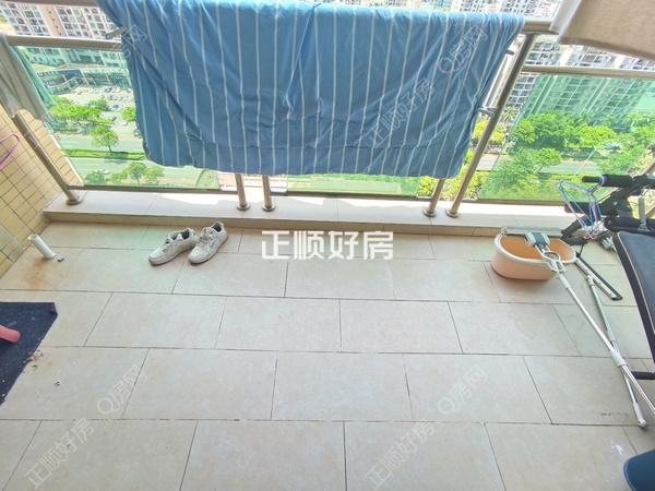 客厅