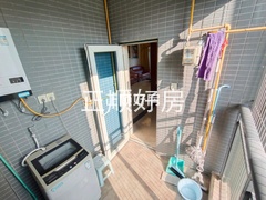 客厅