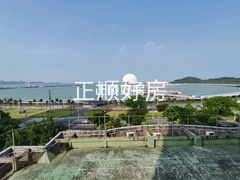 客厅