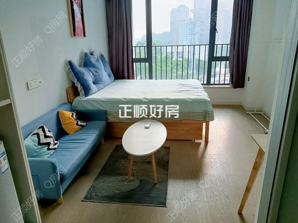 客厅