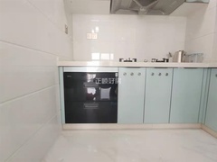 s0595F37664404D159C6D5135401ED8BD.jpg