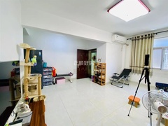 house_img