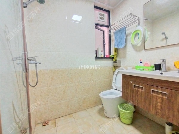 s3590AD99657A4CDEAE3798BE346B1CC1.jpg