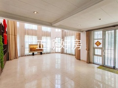 客厅