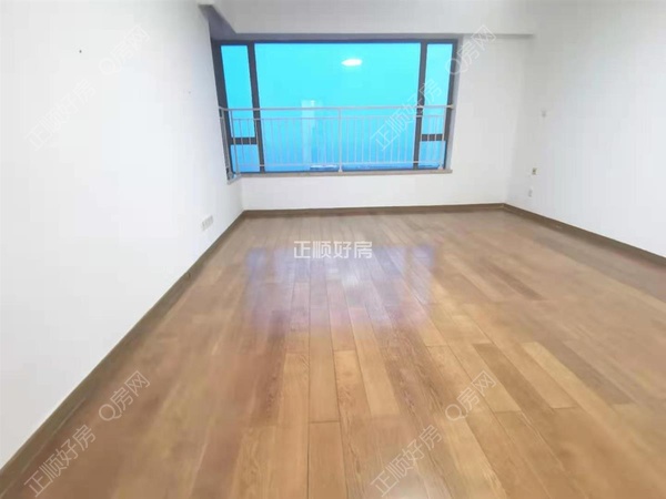 次卧