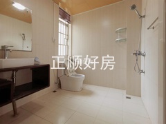 s73975995C3D84B2C9509AF3A6174A521.jpg