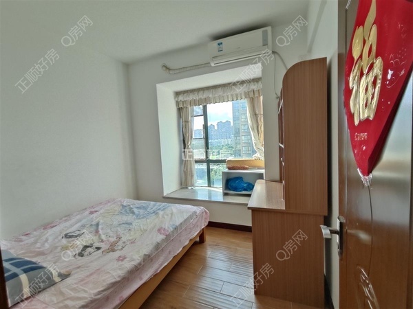s86BF43B20C02470C9B0AD5D2CA67CF52.jpg