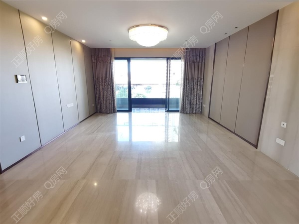 VR看房