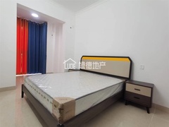 sDC9FF8400D3D4CB684759F916855CFAD.jpg