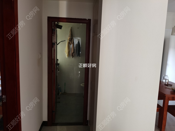 客厅