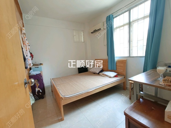 客厅