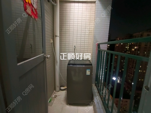 客厅