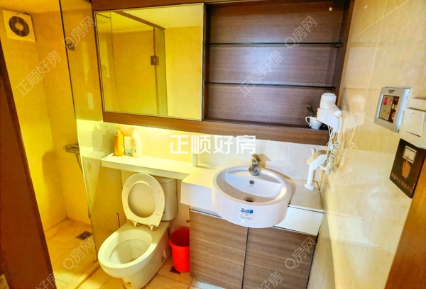 客厅