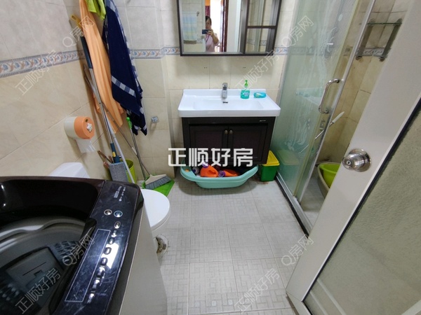 客厅