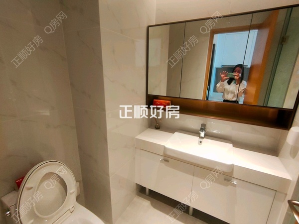 客厅