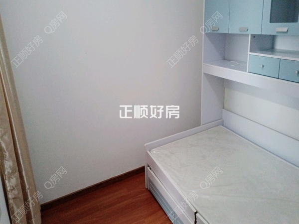 次卧