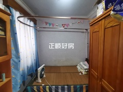次卧