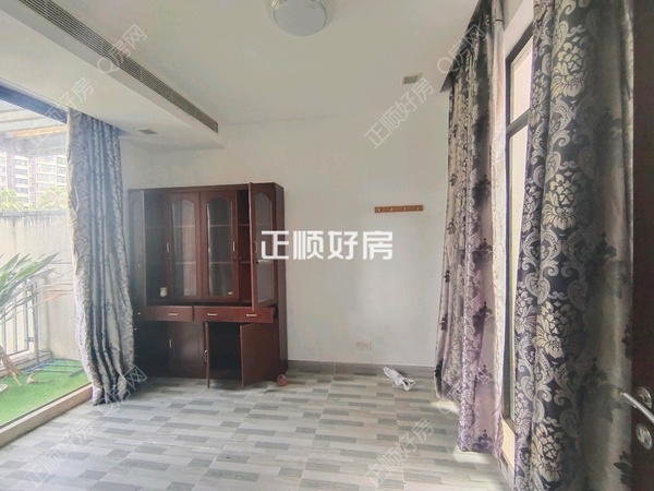 客厅